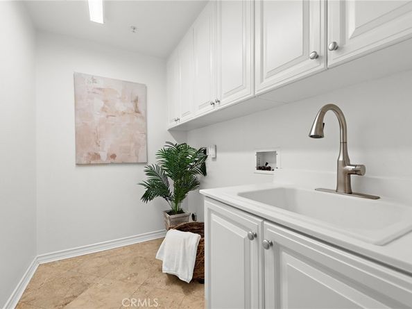 7988 Aldea Circle, Huntington Beach CA 92648