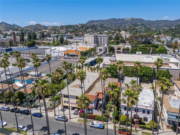 5923 Carlton Way, Los Angeles CA 90028