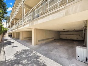 5923 Carlton Way, Los Angeles CA 90028