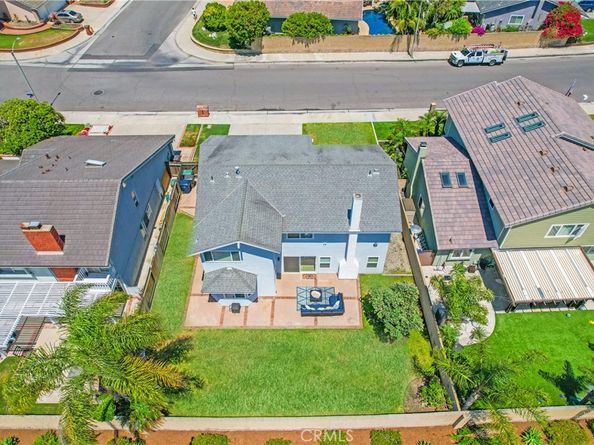18202 Foss Lane, Huntington Beach CA 92648