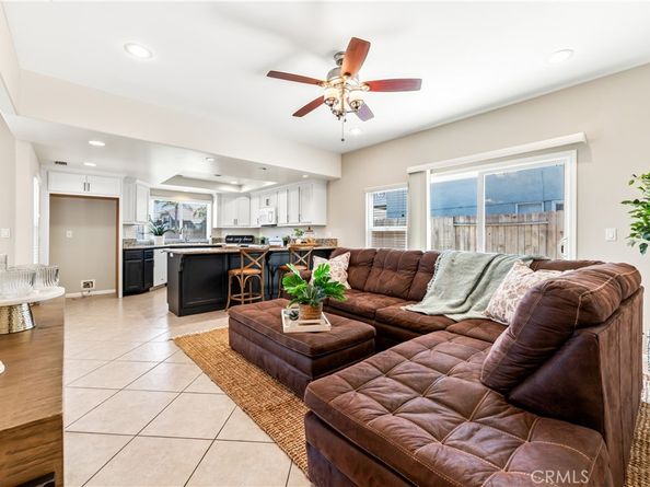 18202 Foss Lane, Huntington Beach CA 92648