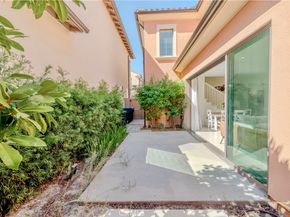 141 Dolci, Irvine CA 92602