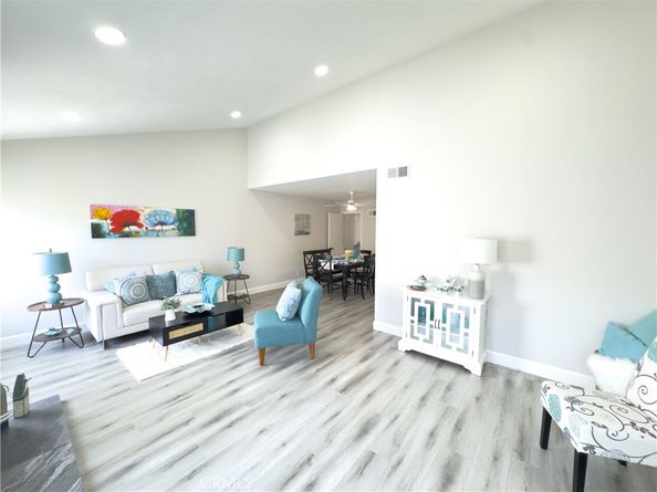 1353 Termino, Long Beach CA 90804