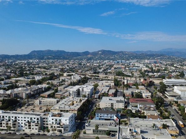 210 N Berendo Street, Los Angeles CA 90004