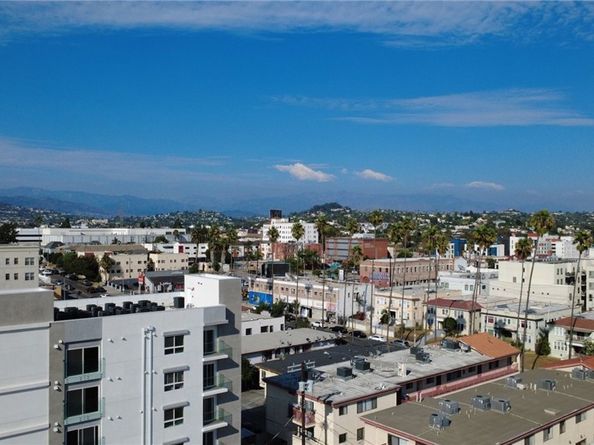 210 N Berendo Street, Los Angeles CA 90004