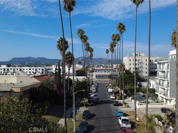 210 N Berendo Street, Los Angeles CA 90004