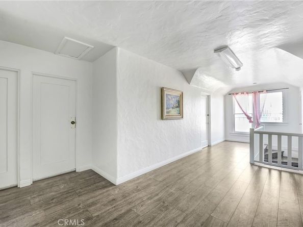 1041 Elden Avenue, Los Angeles CA 90006