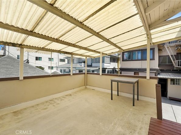 1041 Elden Avenue, Los Angeles CA 90006