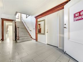 1041 Elden Avenue, Los Angeles CA 90006