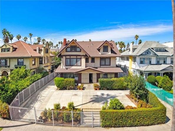 1041 Elden Avenue, Los Angeles CA 90006