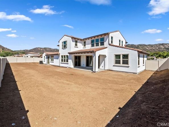 2941 Orchard Glen, Escondido CA 92026