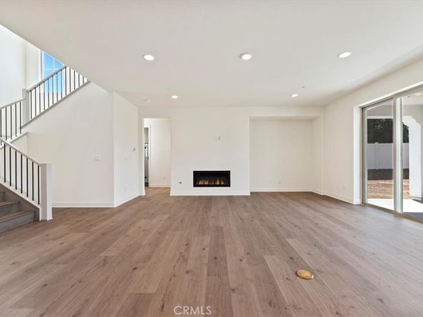 2941 Orchard Glen, Escondido CA 92026