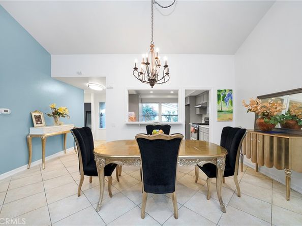 34 Lone Pine 40, Irvine CA 92604