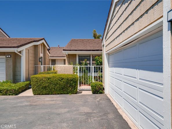 34 Lone Pine 40, Irvine CA 92604