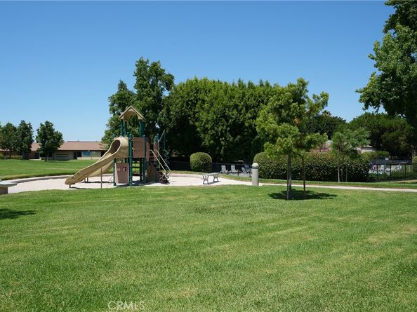 34 Lone Pine 40, Irvine CA 92604