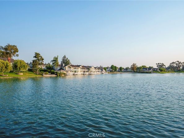 34 Lone Pine 40, Irvine CA 92604