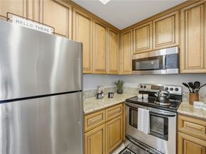 21 Silktassel, Rancho Santa Margarita CA 92688