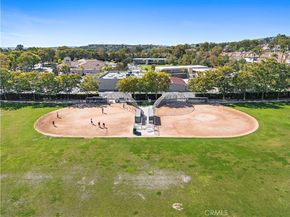 21 Silktassel, Rancho Santa Margarita CA 92688