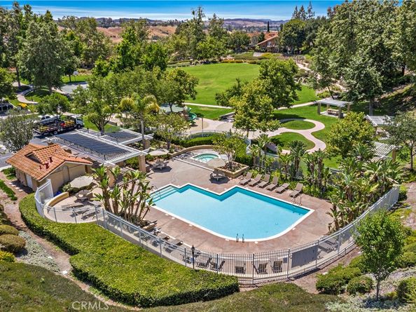 21 Silktassel, Rancho Santa Margarita CA 92688