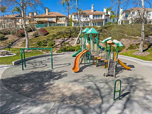 21 Silktassel, Rancho Santa Margarita CA 92688