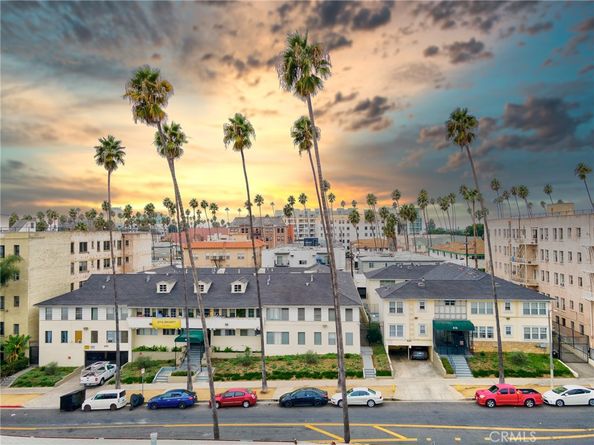 415 S Alexandria, Los Angeles CA 90020