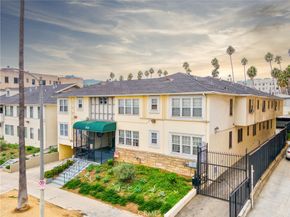 415 S Alexandria, Los Angeles CA 90020