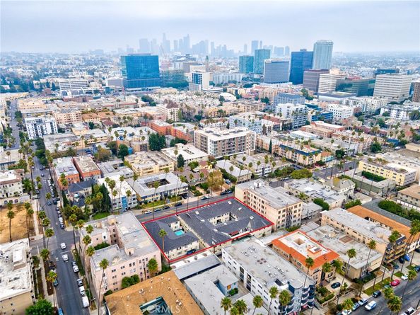 415 S Alexandria, Los Angeles CA 90020