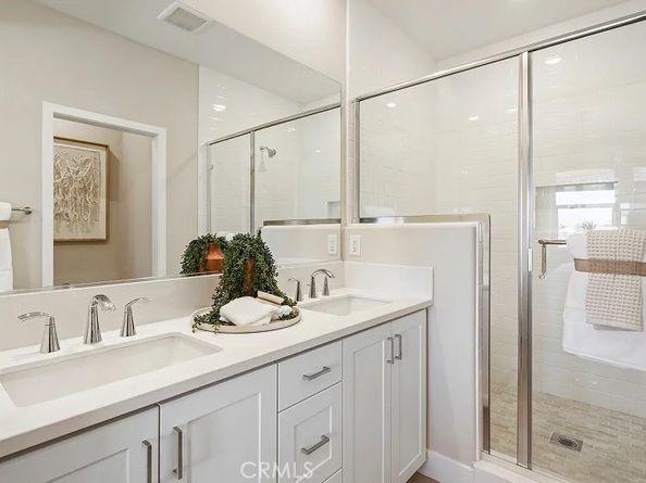 1720 E Park Street 11, Anaheim CA 92805