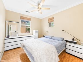 23 Vacaville, Irvine CA 92602