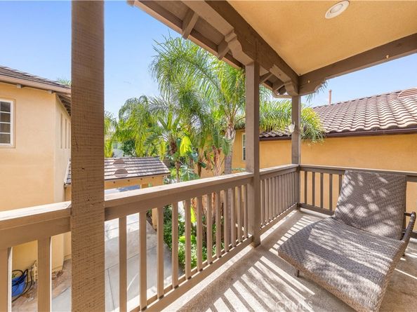 23 Vacaville, Irvine CA 92602