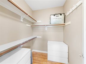 23 Vacaville, Irvine CA 92602