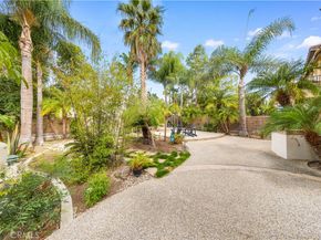 23 Vacaville, Irvine CA 92602