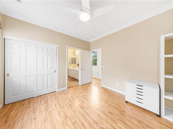 23 Vacaville, Irvine CA 92602