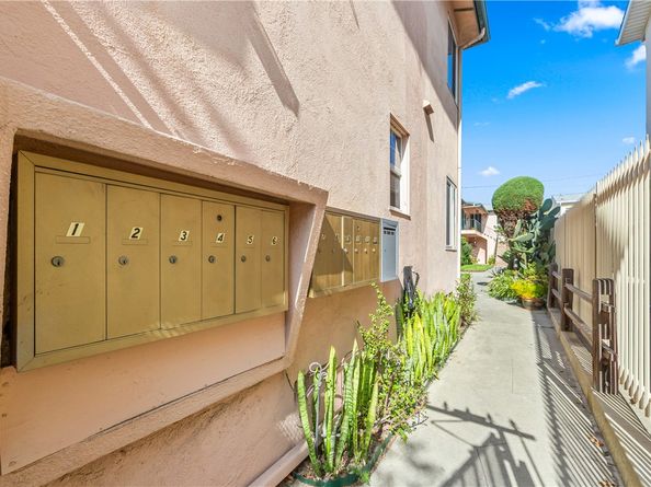 1739 E Appleton 3, Long Beach CA 90802