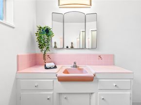 1739 E Appleton 3, Long Beach CA 90802