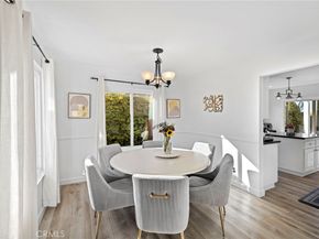 28481 La Noche, Mission Viejo CA 92692