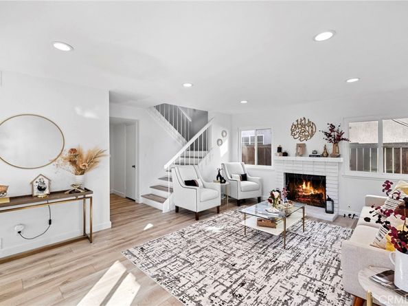 28481 La Noche, Mission Viejo CA 92692