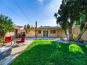 4425 Walnut Avenue, Long Beach CA 90807