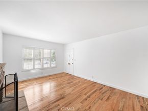 4425 Walnut Avenue, Long Beach CA 90807