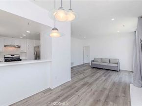 17722 Sergio Cir 203, Huntington Beach CA 92647