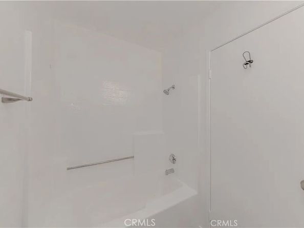 17722 Sergio Cir 203, Huntington Beach CA 92647