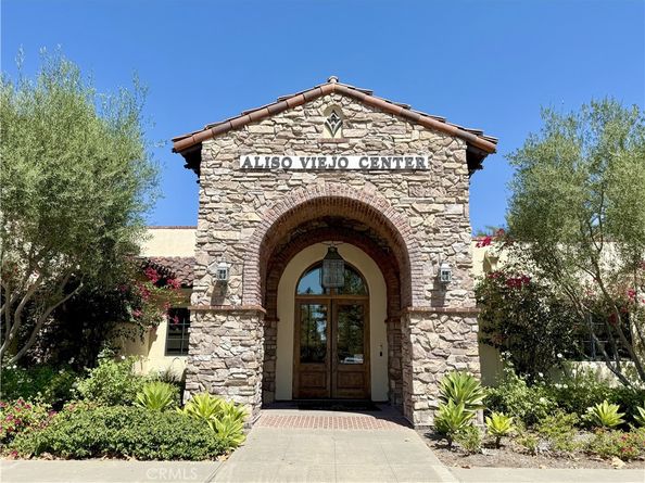 48 Hawksmoor, Aliso Viejo CA 92656