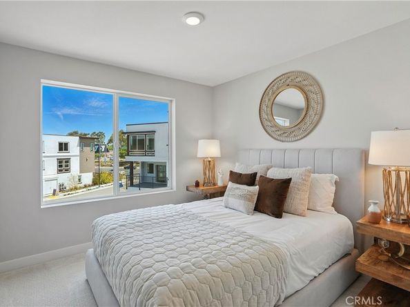4881 Canyon View, San Diego CA 92117