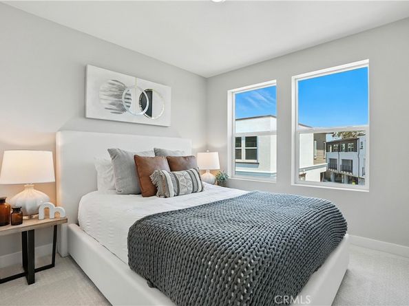 4881 Canyon View, San Diego CA 92117