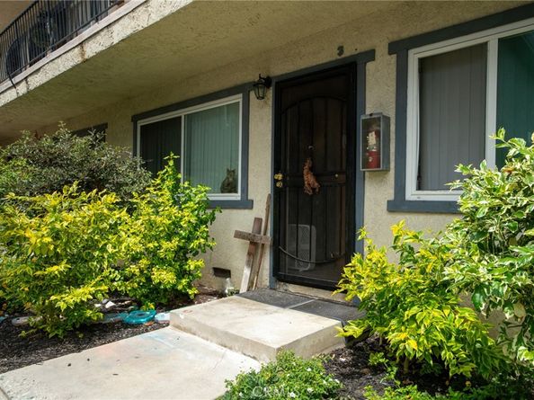 920 Loma Avenue, Long Beach CA 90804