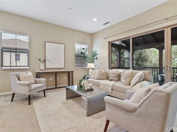 172 Bishop, Irvine CA 92620