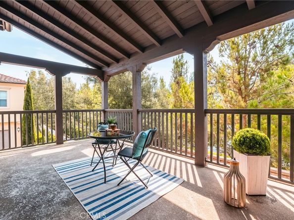 172 Bishop, Irvine CA 92620