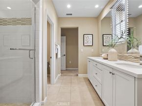 172 Bishop, Irvine CA 92620
