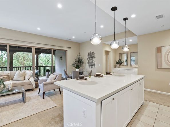 172 Bishop, Irvine CA 92620