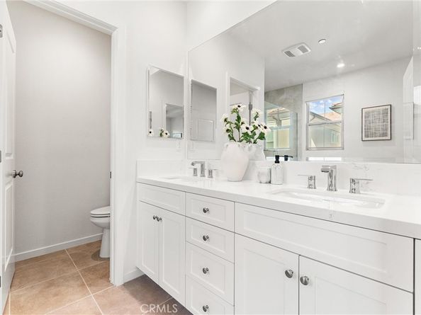 136 Newburry, Irvine CA 92618